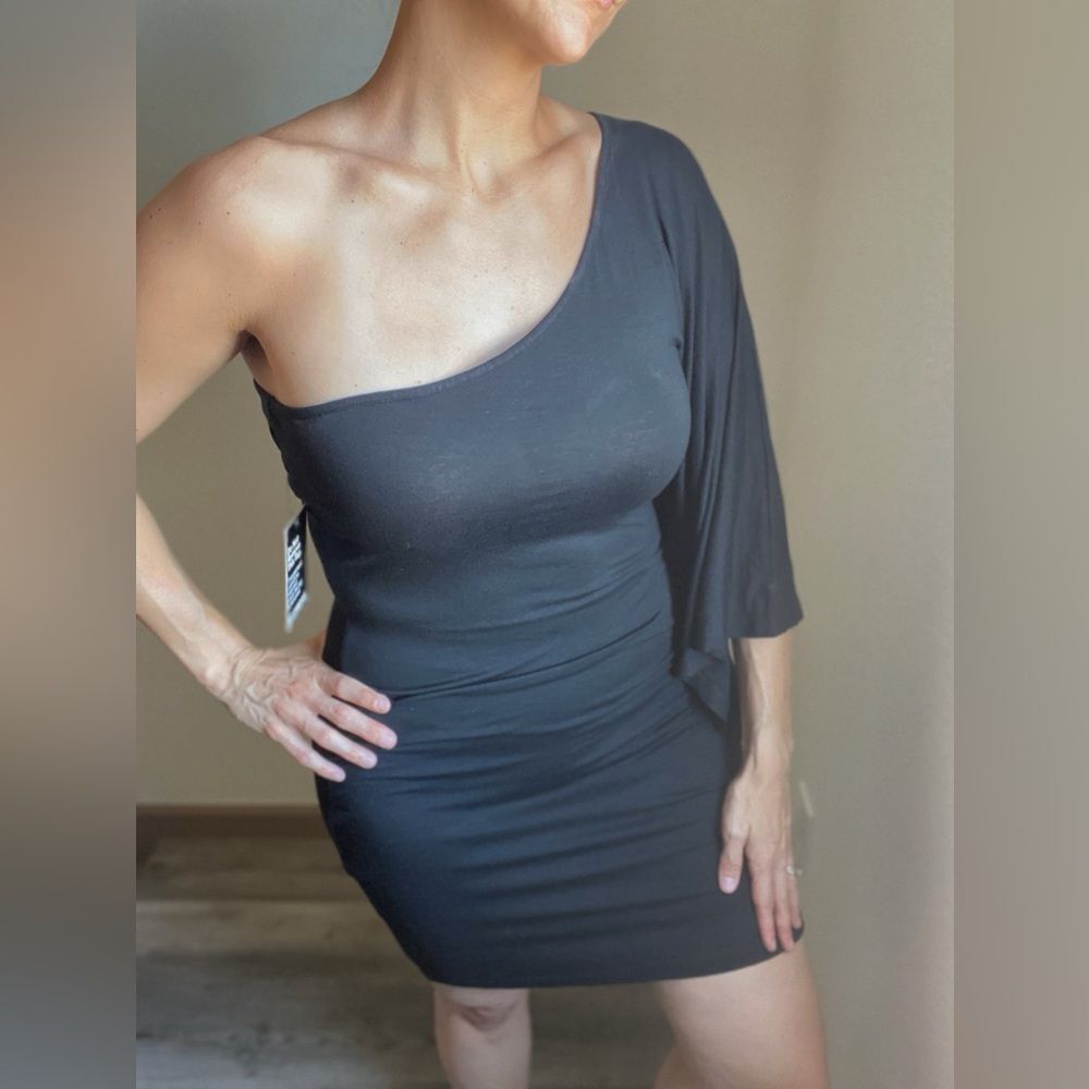 Express One Shoulder Dress Bodycon Dolman Sleeve Black Medium Classic